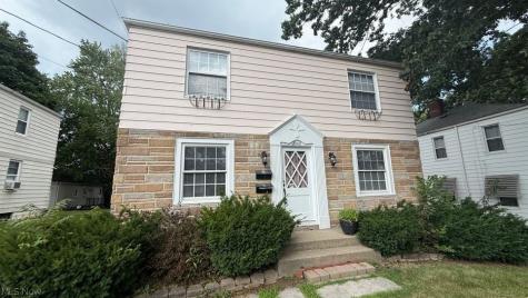 2042 13th Street Cuyahoga Falls OH 44223