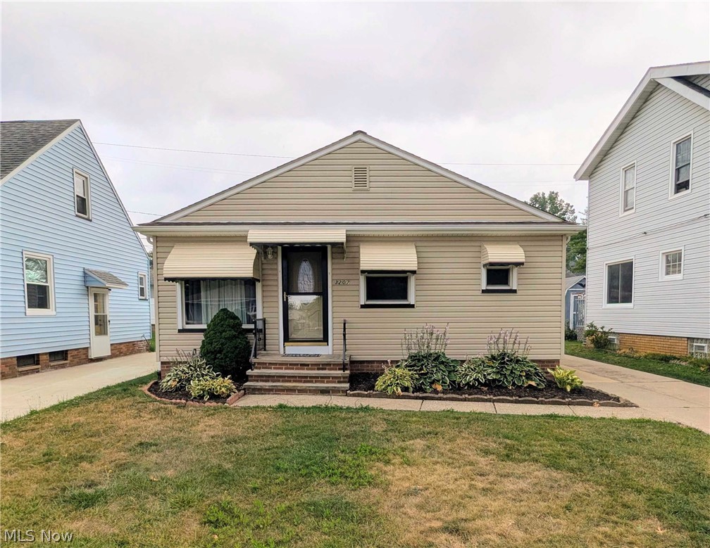 3207 Wellington Avenue Parma OH 44134