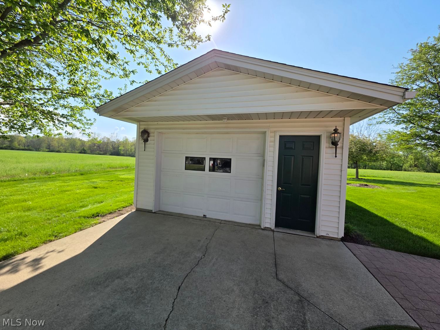 7500 Quarry Road Amherst OH 44001