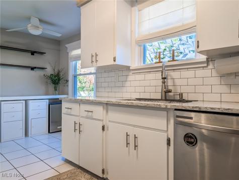 4117 Silsby Road University Heights OH 44118