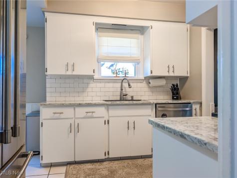 4117 Silsby Road University Heights OH 44118