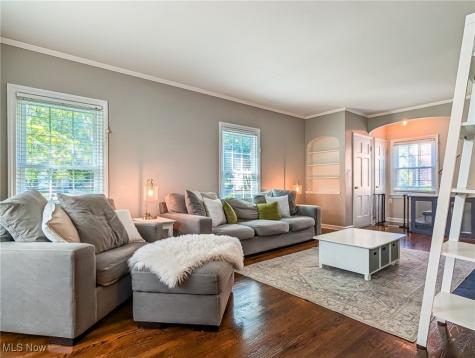 4117 Silsby Road University Heights OH 44118