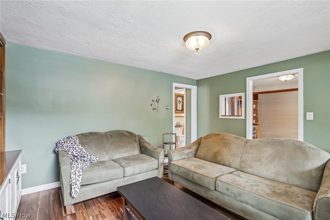 686 Portage Lakes Drive New Franklin OH 44319