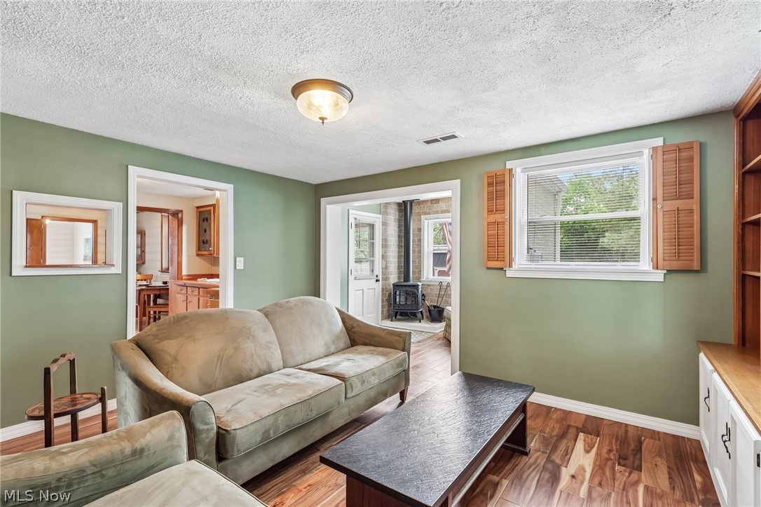 686 Portage Lakes Drive New Franklin OH 44319