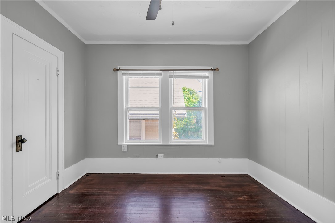1353 Phelps Avenue Lakewood OH 44107