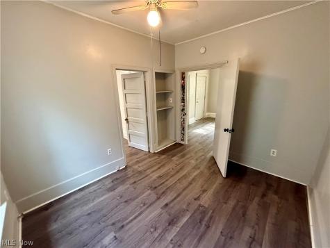 196 Jewett Street Akron OH 44305
