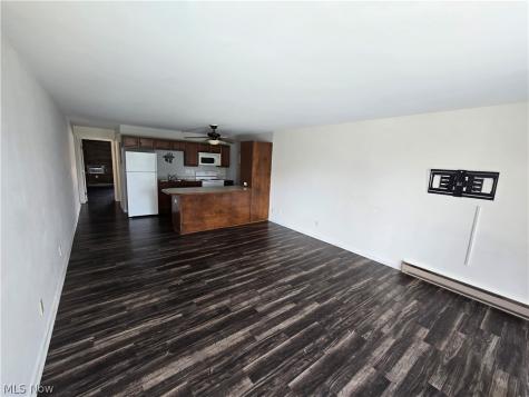 2331 E Market Street Akron OH 44312