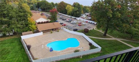 2331 E Market Street Akron OH 44312