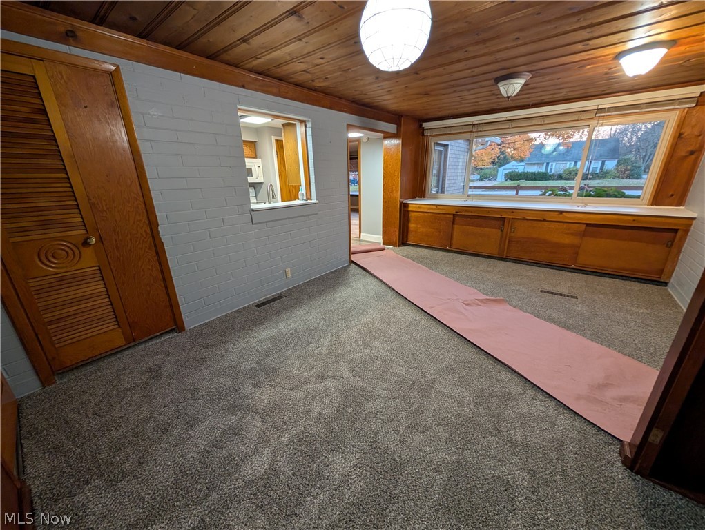 647 Longmere Drive Kent OH 44240