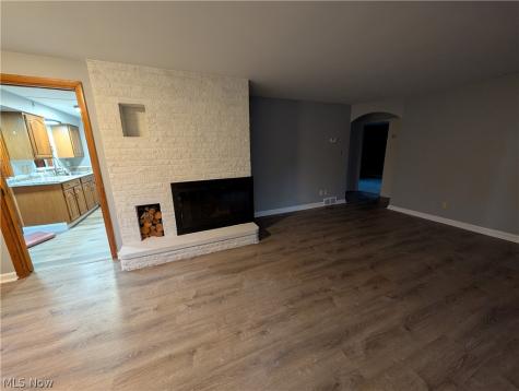 647 Longmere Drive Kent OH 44240