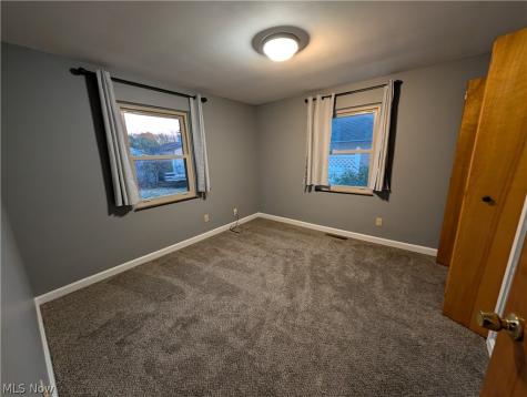 647 Longmere Drive Kent OH 44240