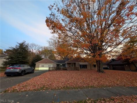 647 Longmere Drive Kent OH 44240
