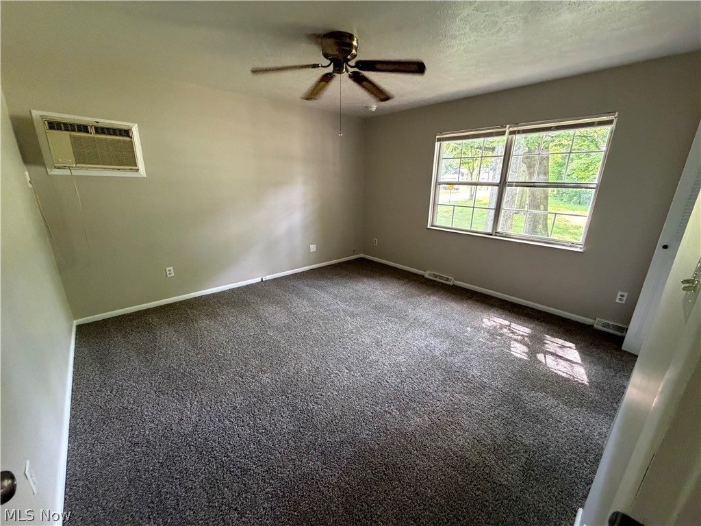 3831 Eigen Street Austintown OH 44515