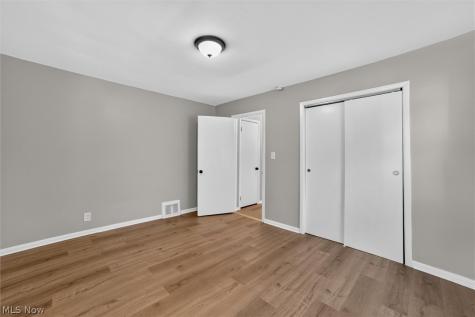 3814 Salisbury Road South Euclid OH 44121