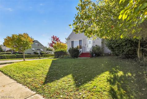 3814 Salisbury Road South Euclid OH 44121
