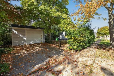 3814 Salisbury Road South Euclid OH 44121