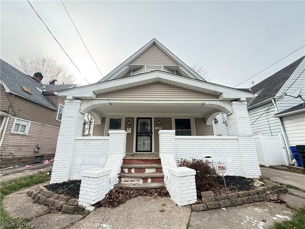 3876 W 17th Street Cleveland OH 44109