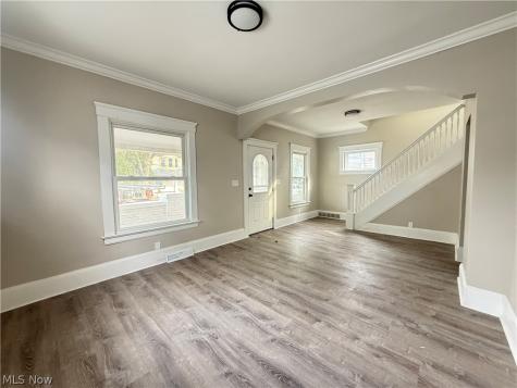 3876 W 17th Street Cleveland OH 44109