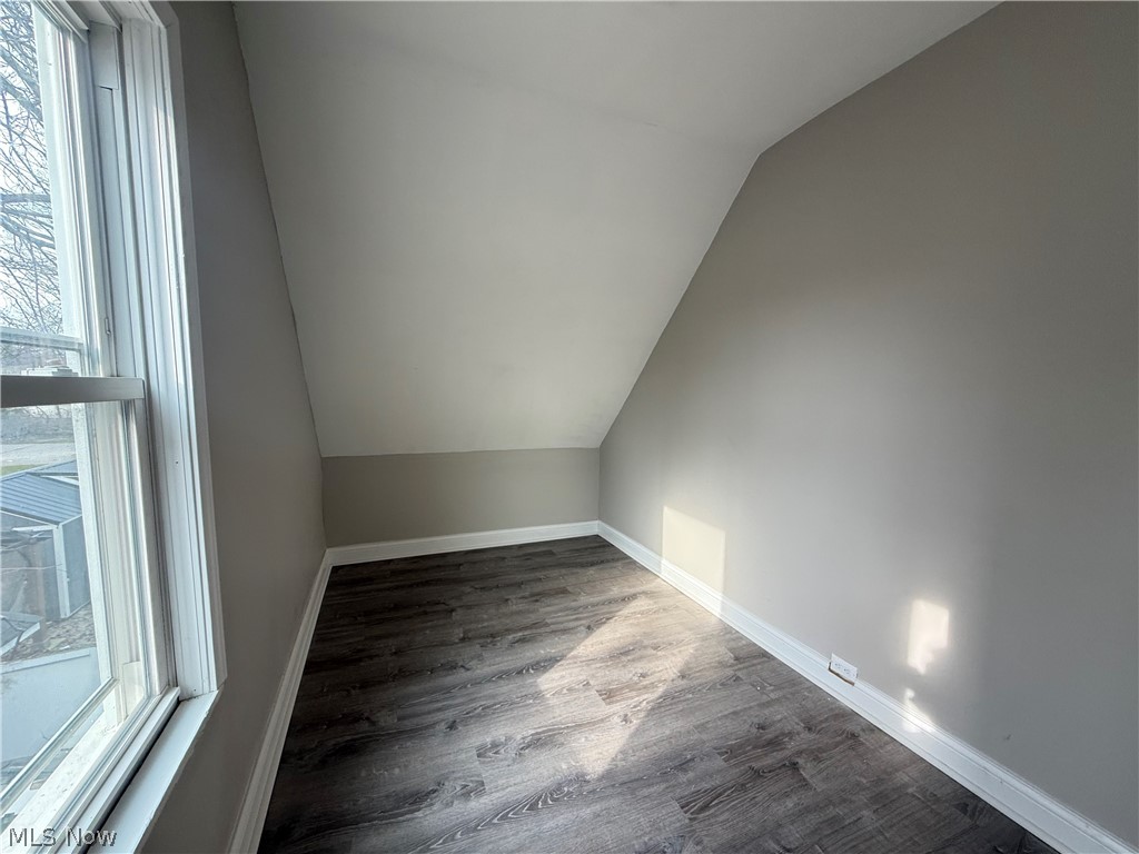 3876 W 17th Street Cleveland OH 44109