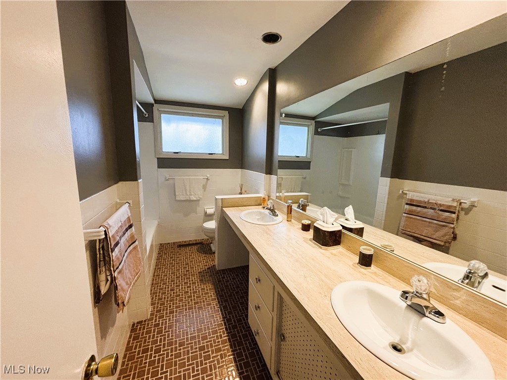 36315 Timberlane Drive Solon OH 44139