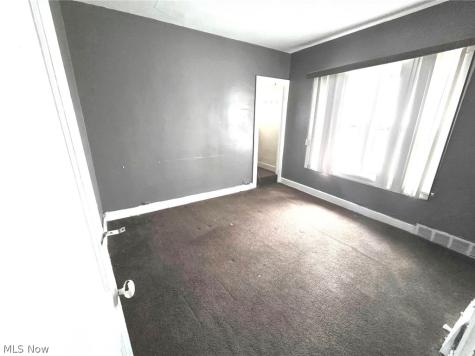 16902 Endora Road Cleveland OH 44112