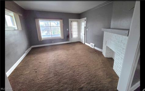 16902 Endora Road Cleveland OH 44112