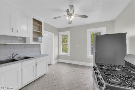 20101 Tracy Avenue Euclid OH 44123