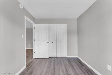 2537 Noble Road Cleveland Heights OH 44121