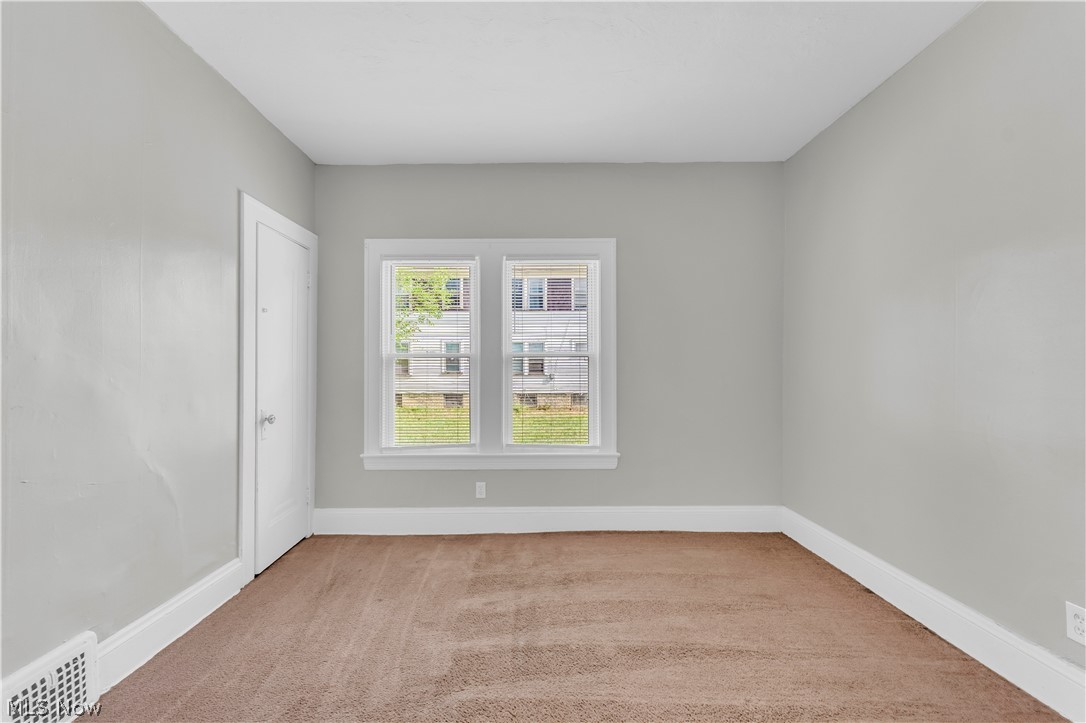 3652 E 153rd Street Cleveland OH 44120