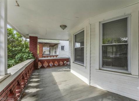3652 E 153rd Street Cleveland OH 44120