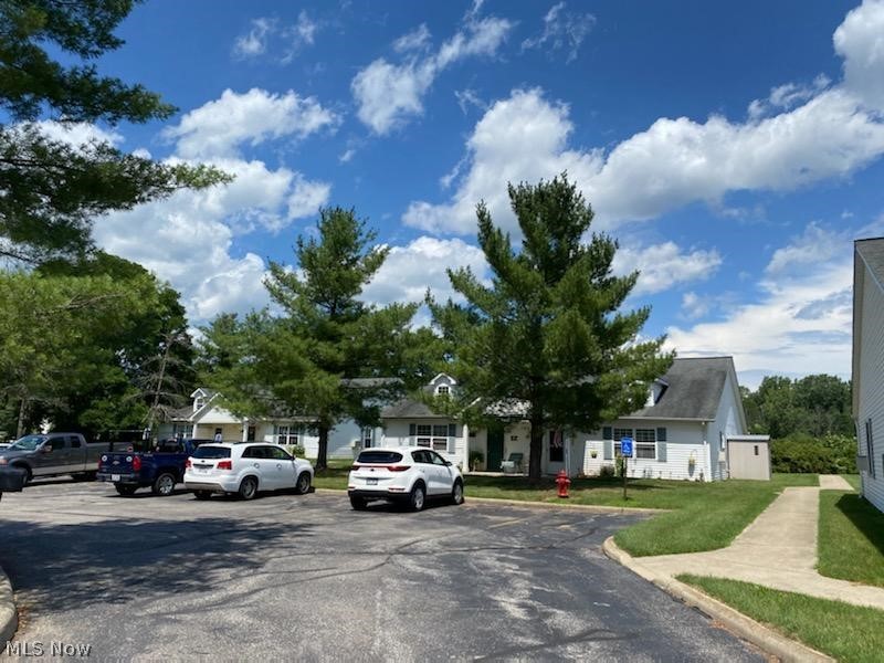 105-A Fairways Drive Chardon OH 44024