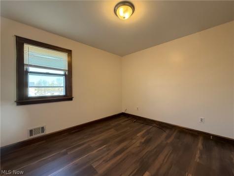 9405 Bancroft Avenue Cleveland OH 44105
