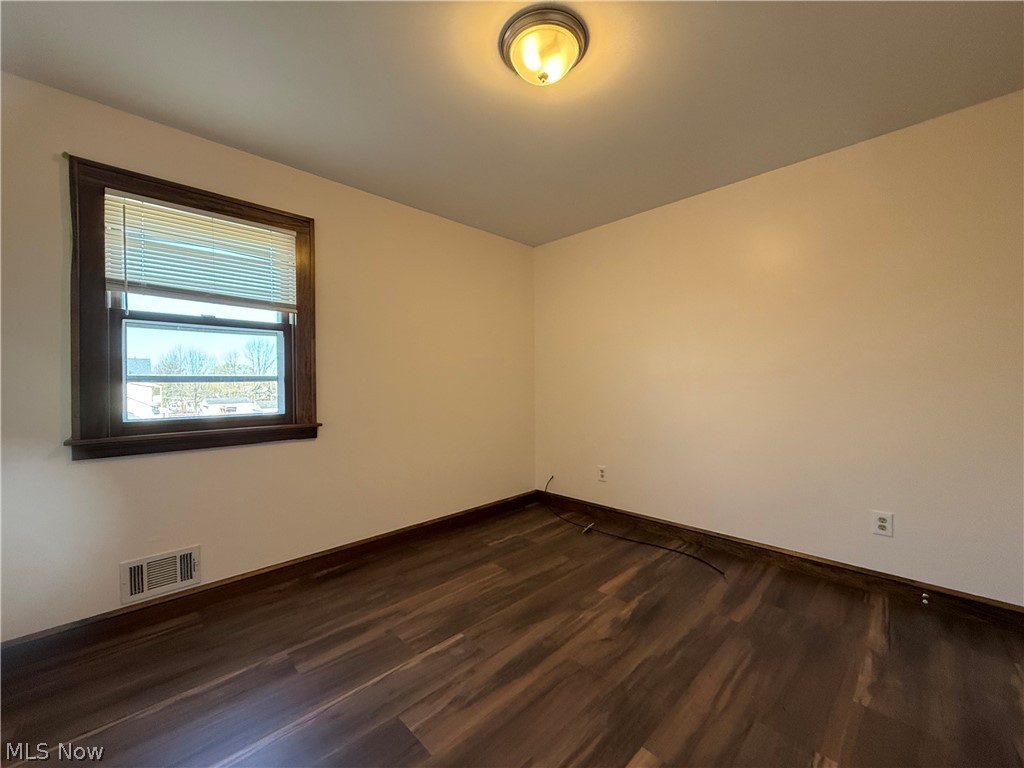9405 Bancroft Avenue Cleveland OH 44105