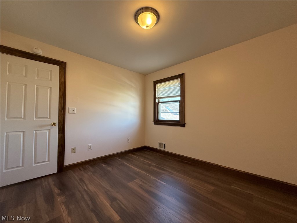 9405 Bancroft Avenue Cleveland OH 44105