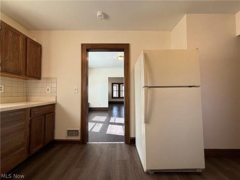 9405 Bancroft Avenue Cleveland OH 44105