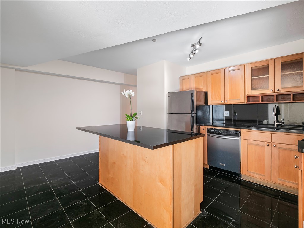 2222 Detroit Avenue Cleveland OH 44113