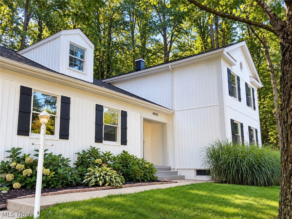 4542 Briarcliff Trail Copley OH 44321