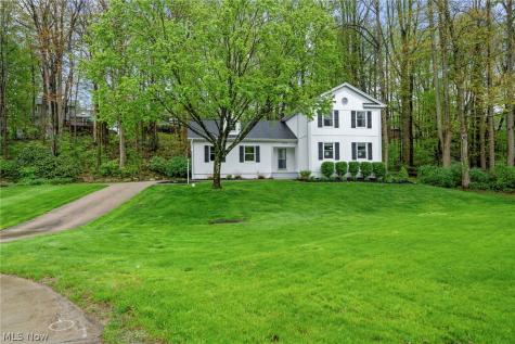 4542 Briarcliff Trail Copley OH 44321