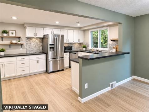 4542 Briarcliff Trail Copley OH 44321