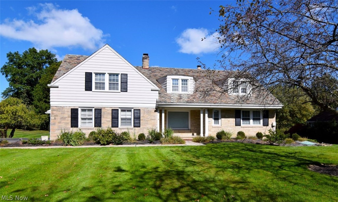 Pepper Pike OH, 28175 Shaker Boulevard