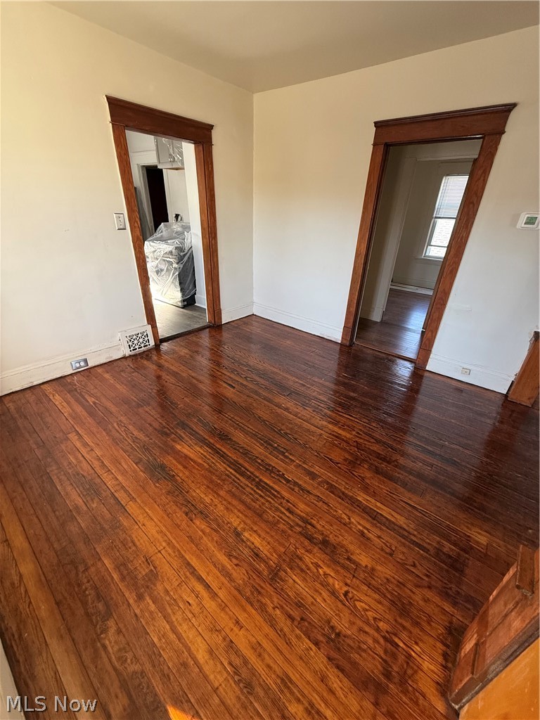 14208 Kingsford Avenue Cleveland OH 44128