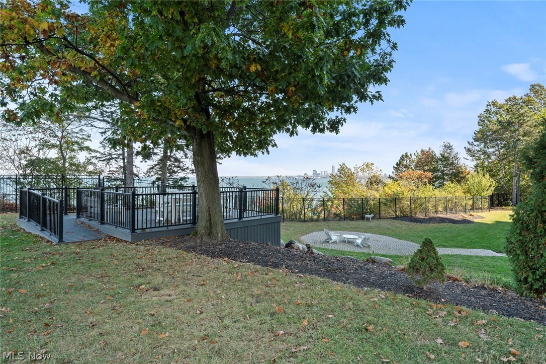 12700 Lake Avenue Lakewood OH 44107