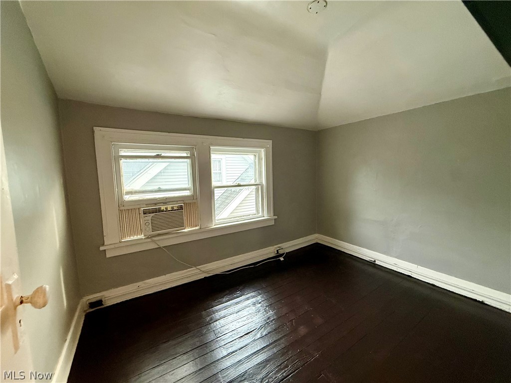 1307 Hathaway Avenue Lakewood OH 44107