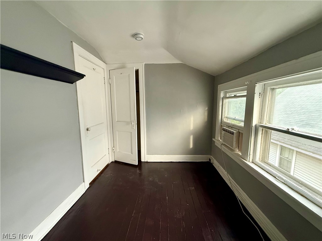 1307 Hathaway Avenue Lakewood OH 44107