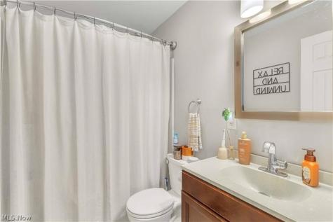 2587 Jaycox Road Avon OH 44011