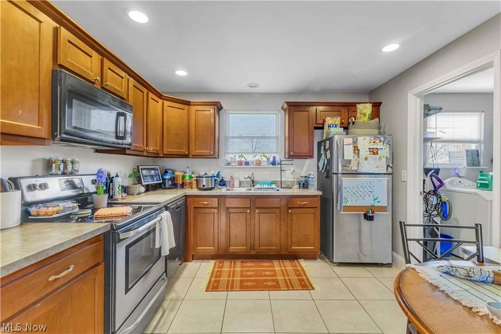 2587 Jaycox Road Avon OH 44011