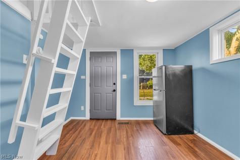 3900 W 33rd Street Cleveland OH 44109