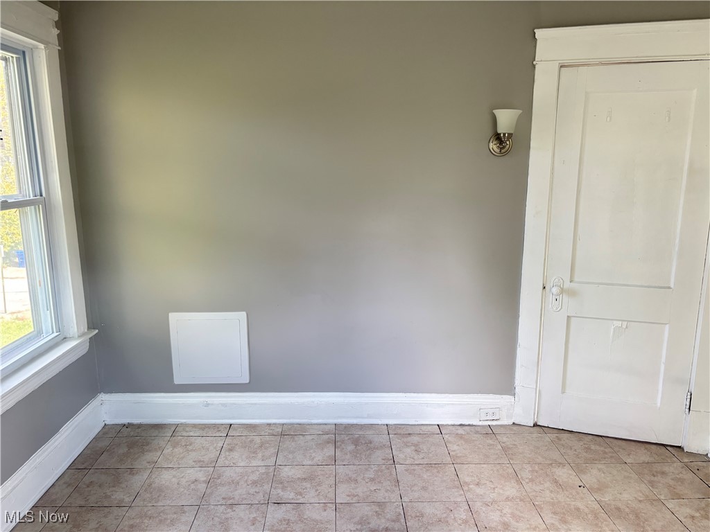 1278 E 115th Street Cleveland OH 44108