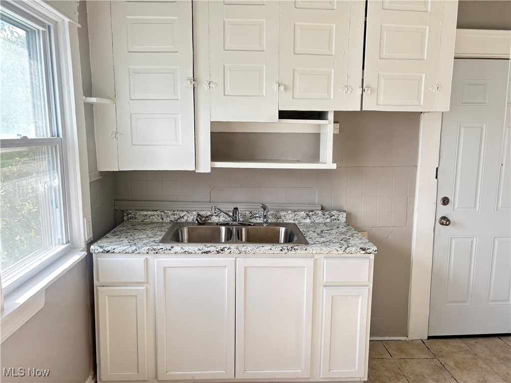 1278 E 115th Street Cleveland OH 44108