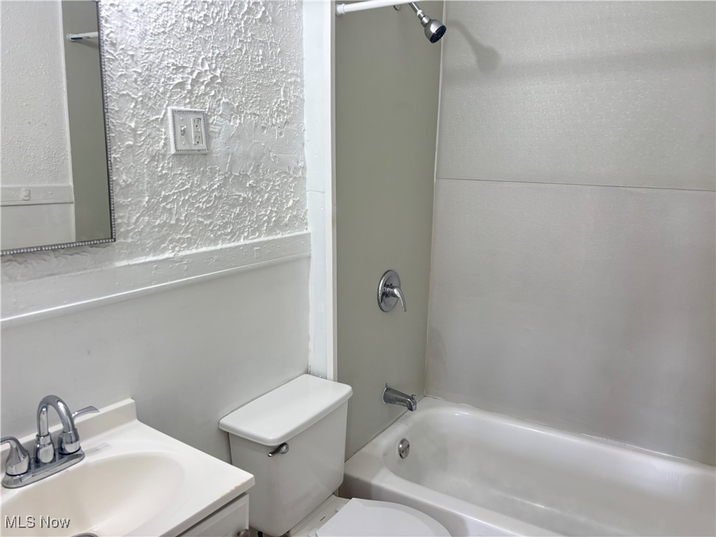 1278 E 115th Street Cleveland OH 44108